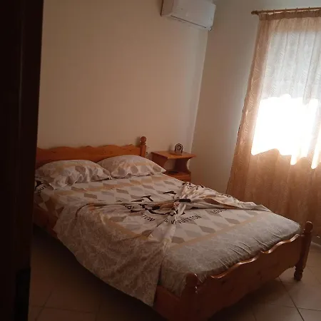 Kostandinos Apartman Saranda